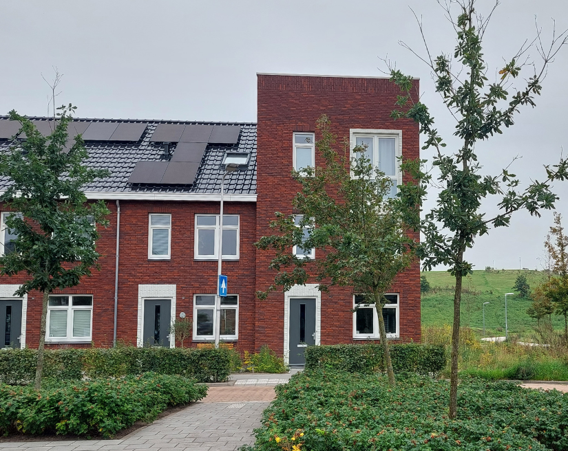 Vlak achter deze nieuwbouw ligt Anna's Berg
