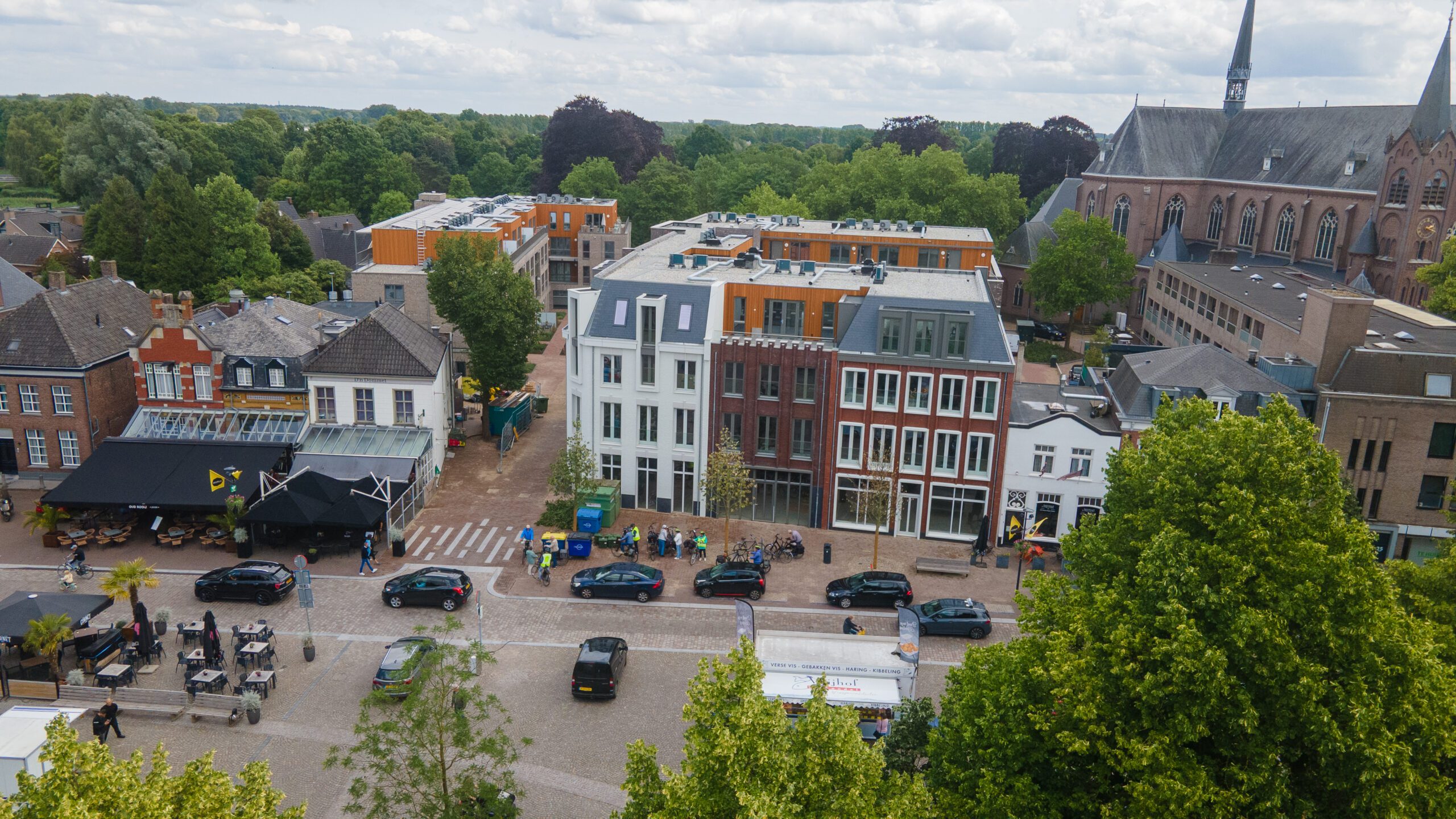 Hart van Rooi aan de Markt in het centrum van Sint-Oedenrode