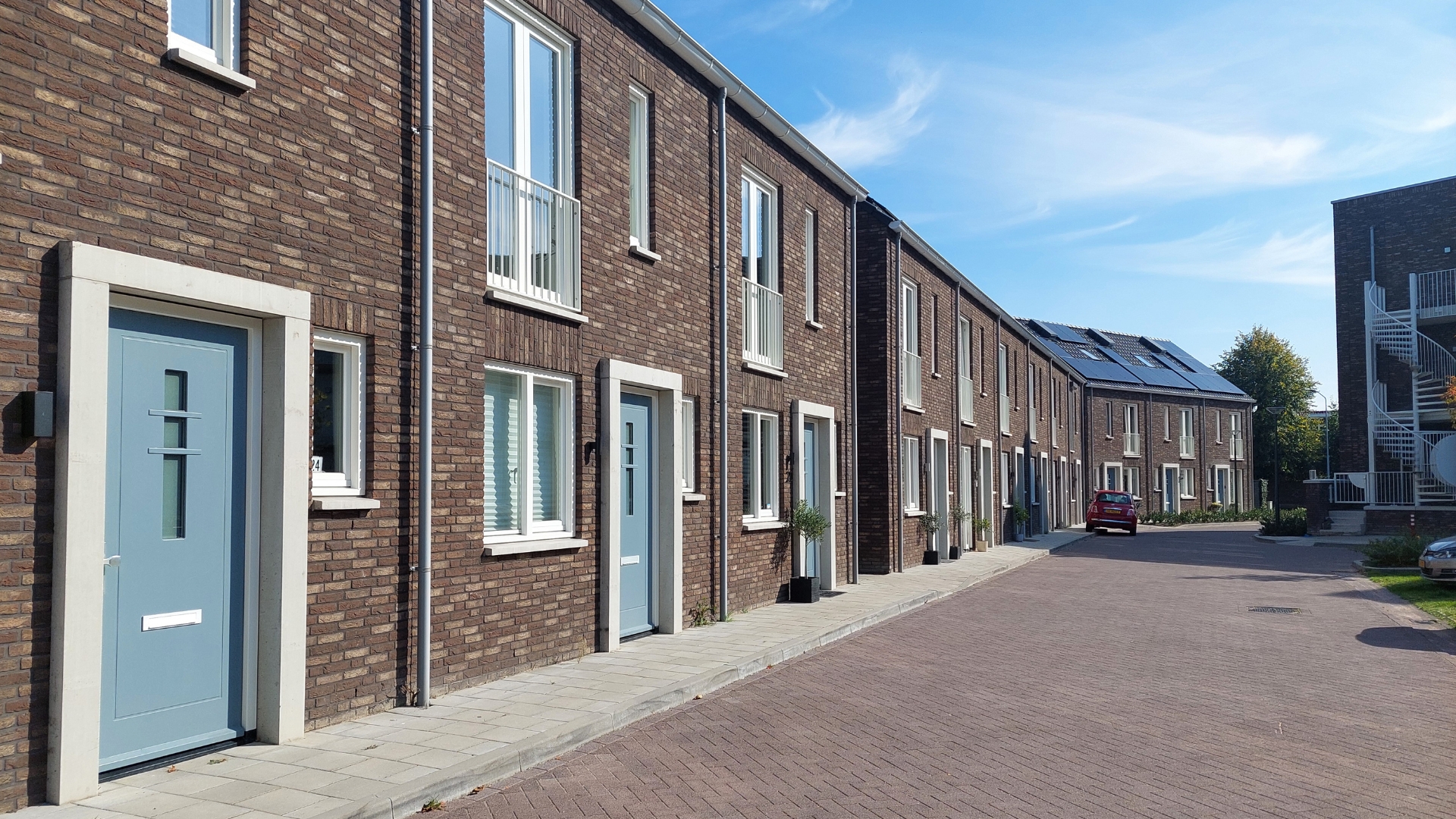 In de Valkenier staan zestien rijwoningen