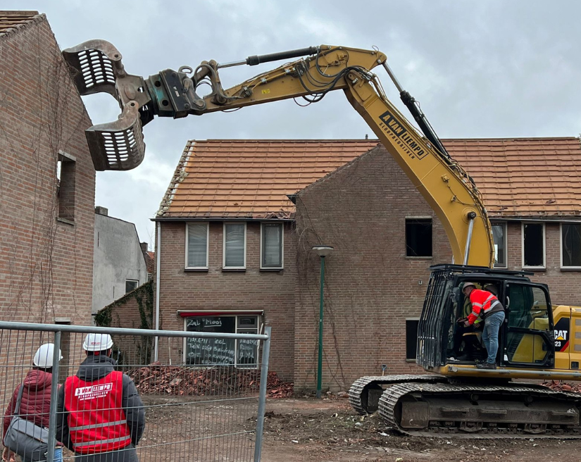 hart van rooi sloop kapittelhof sint-oedenrode symbolische handeling